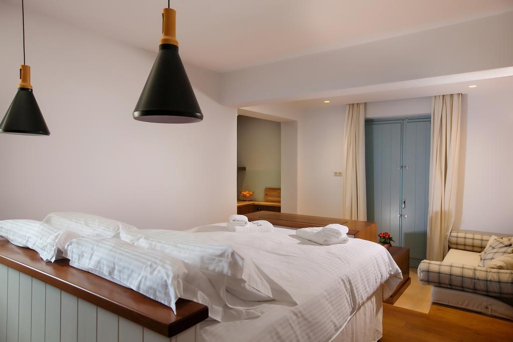 Lithos Guesthouse Kardamili Eksteriør billede
